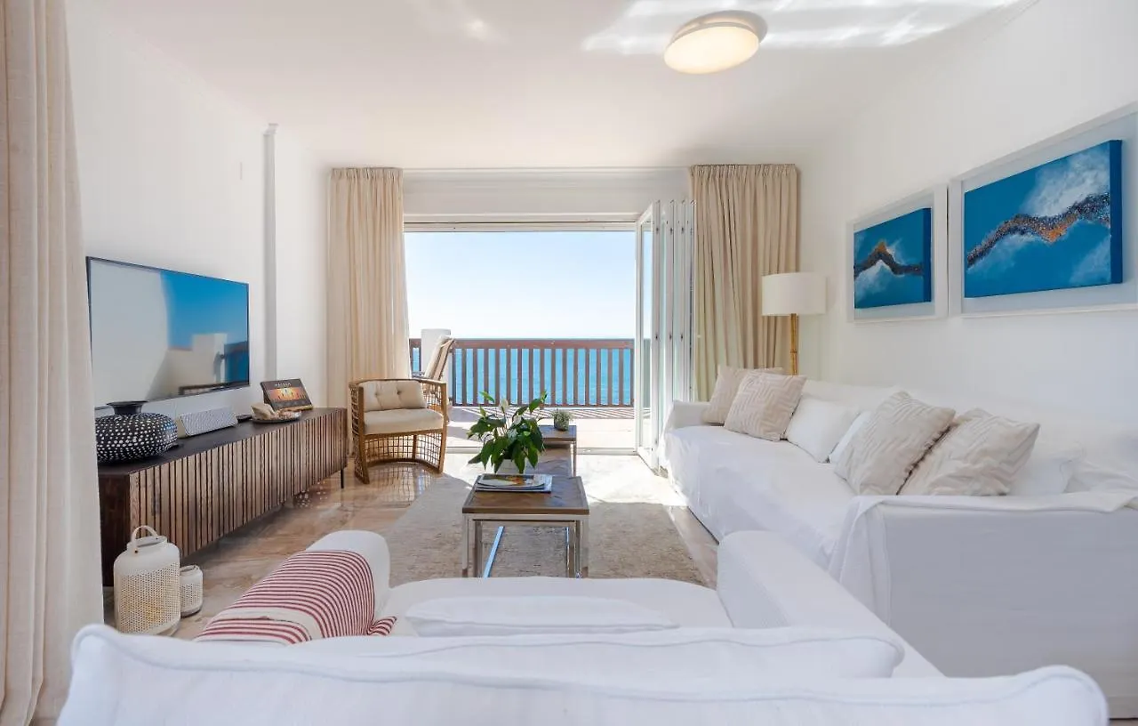 Heavenly Views From Frontline Penthouse Lejlighed Marbella