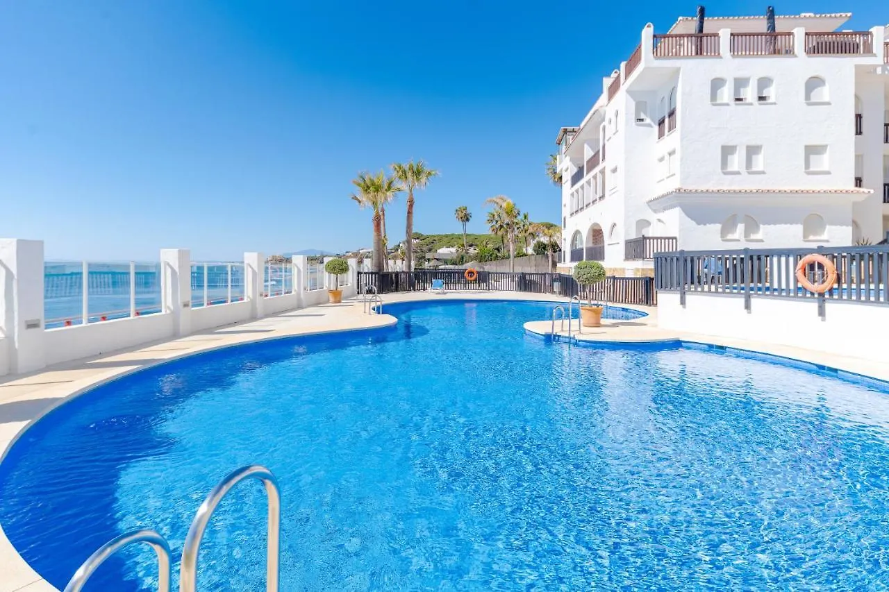 Heavenly Views From Frontline Penthouse Lejlighed Marbella