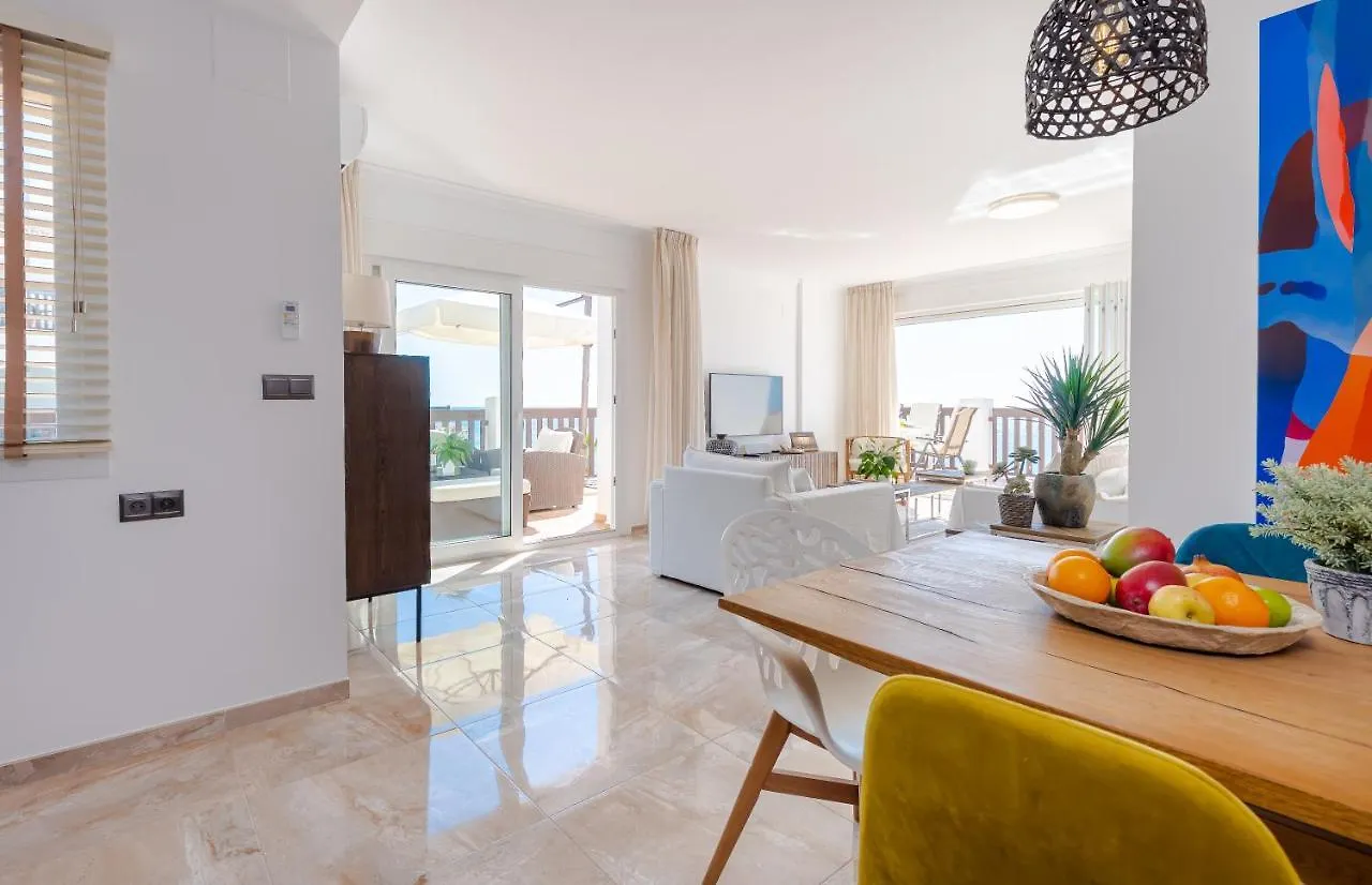 Heavenly Views From Frontline Penthouse Lejlighed Marbella